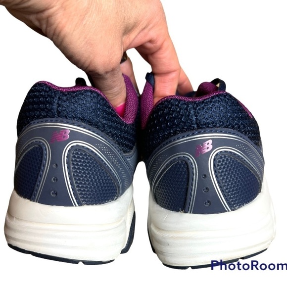 New Balance 470 V1 Running Shoes Navy Size 8 - Picture 3 of 11